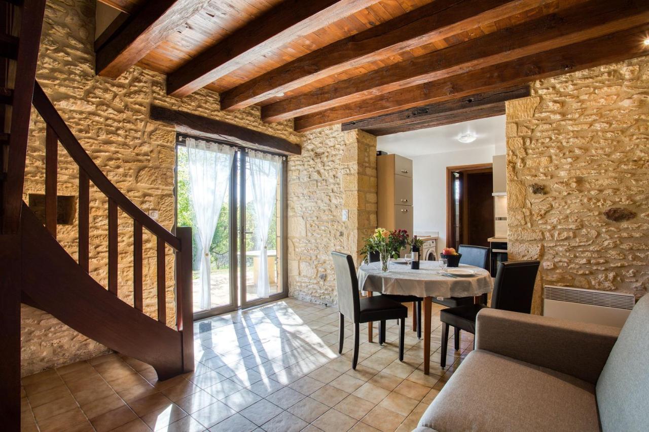 Combas Village De Gites Saint-Crépin-et-Carlucet エクステリア 写真